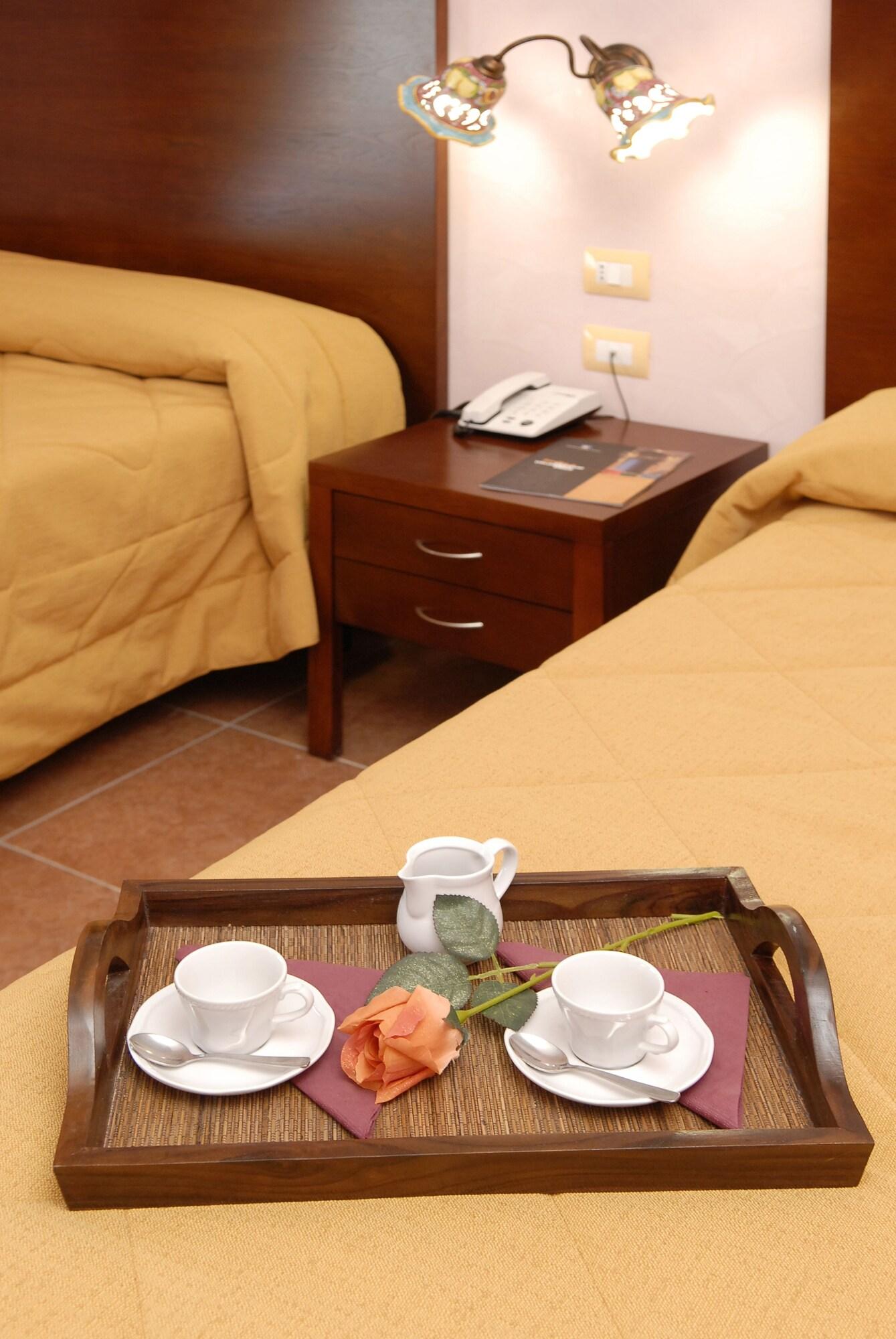 Hotel Ciuri Di Badia Buseto Palizzolo Buitenkant foto