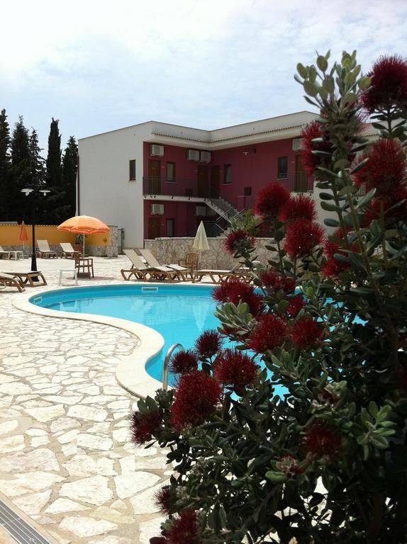 Hotel Ciuri Di Badia Buseto Palizzolo Buitenkant foto